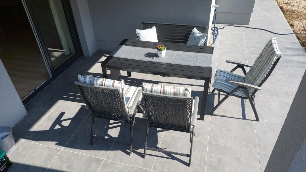 Ferienwohnung Claudia Mit Terrasse Нусдорф-ам-Аттерзе Екстер'єр фото